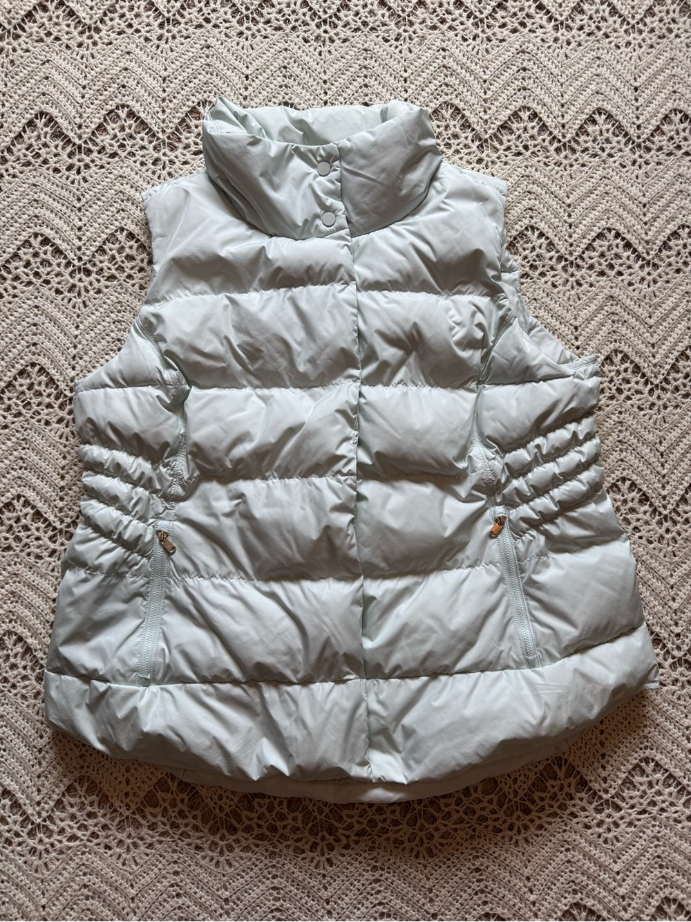 Athleta Goose Down Puffer Vest Glacier Green Mint Insulated Size 1X Hiking Plus